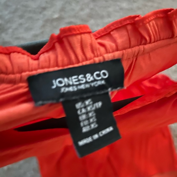 Cute blouse - Picture 4 of 5